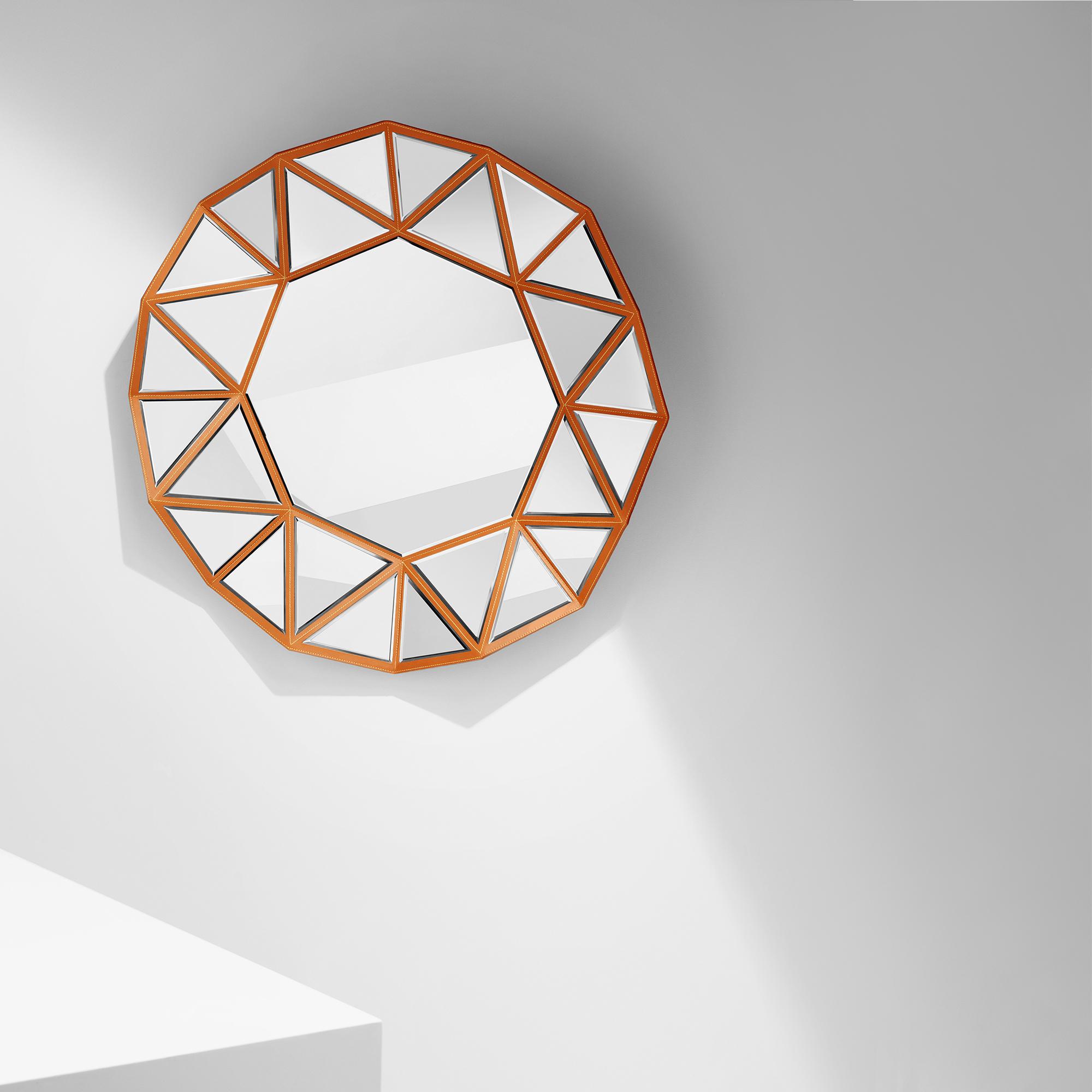 新品、未開封【LOUIS VUITTON 】Diamond Mirror 新品、未開封【LOUIS VUITTON 】Diamond Mirror Diamond Mirror